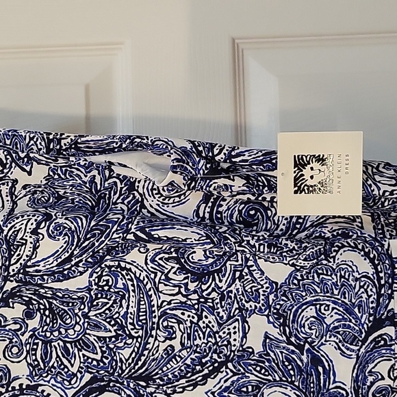 Anne Klein Dress - Picture 3 of 7